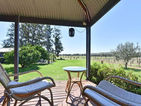 Soldiers Cottage Picturebook Vineyard Home - Accommodation Rockhampton 4