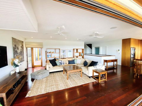 Sundecks - Accommodation Rockhampton 2