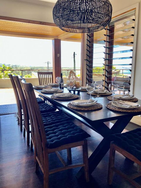 Sundecks - Accommodation Rockhampton 1