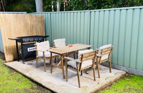 Salty Kisses Holiday House - Accommodation Rockhampton 3