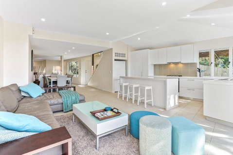 The Peachy Life Sunshine Beach - Accommodation Rockhampton 1