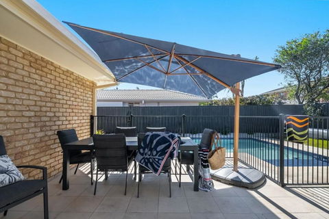 Lazy Days In Lennox - Accommodation Rockhampton 2