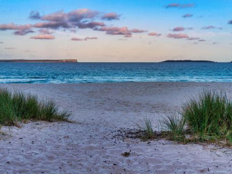 Mermaid Cottage At Hyams Beach 4pm Check Out Sundays - Accommodation Rockhampton 5