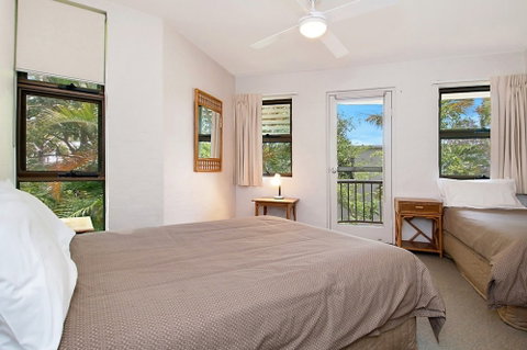 Naousa II - Accommodation Rockhampton 2