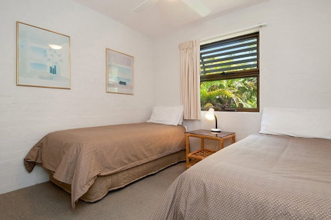 Naousa II - Accommodation Rockhampton 1