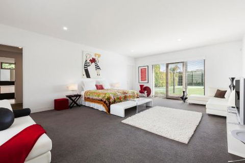 Franklin House - Accommodation Rockhampton 6
