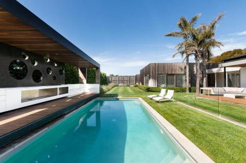 Franklin House - Accommodation Rockhampton 0