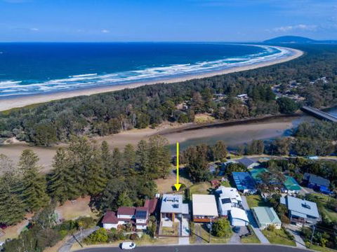 FAIRYTALE Gerroa 4pm Check Out Sundays - Accommodation Rockhampton 0