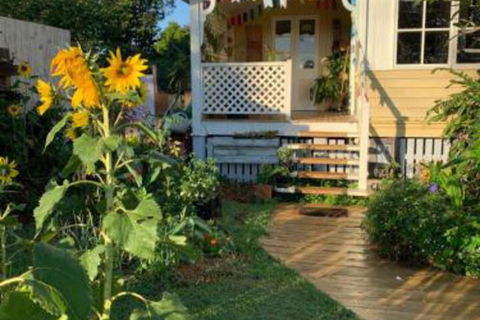 Hilltop Gallery - Accommodation Rockhampton 6
