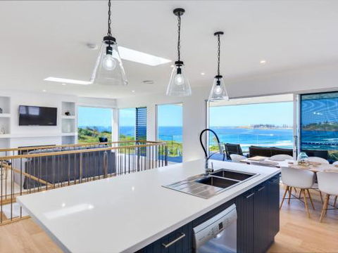 SEASCAPE Bombo 4pm Check Out Sundays - Accommodation Rockhampton 5