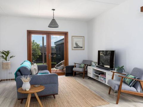 SPINDRIFT Kiama & Surrounds 4pm Check Out Sundays - Accommodation Rockhampton 0