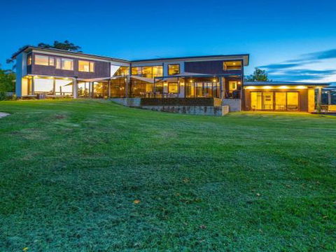 ALPINE LODGE Alpine Southern Highlands 4pm Check Out Sundays - Accommodation Rockhampton 0