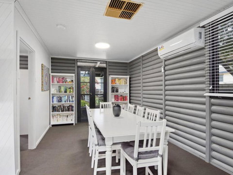 Silvers Anchor 2 Bennett Street - Accommodation Rockhampton 2