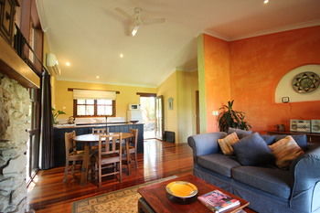 Galnyamba.Friday Creek Retreat - Accommodation Rockhampton 0
