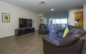 1 Bright Point Apartment 5501 - Accommodation Rockhampton 0