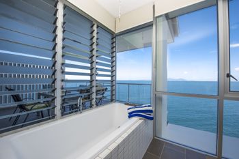 1 Bright Point Apartment 5501 - Accommodation Rockhampton 5