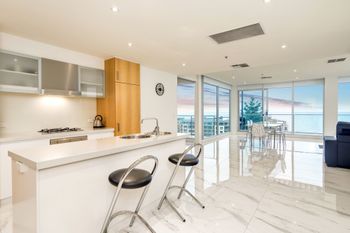 Penthouse Liberty Towers - Accommodation Rockhampton 3
