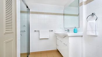 The Apartment Service HELP7 - Accommodation Rockhampton 4
