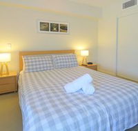 Drift North 2 Swim up Apartment - Accommodation Rockhampton