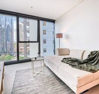Designer CBD Apartment with Infinity Pool - Accommodation Rockhampton