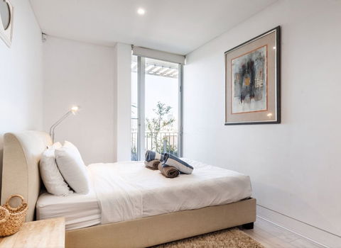 Bellevue Hill Designer - Accommodation Rockhampton 2
