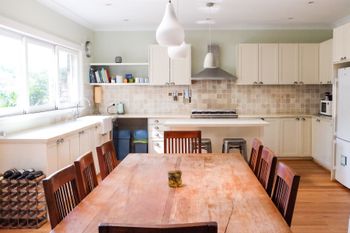 Beach House Large Outdoor Living H416 - Accommodation Rockhampton 6