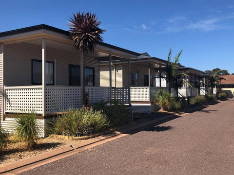 Whyalla Norrie The Sundowner Cabin & Tourist Park - Accommodation Rockhampton 2