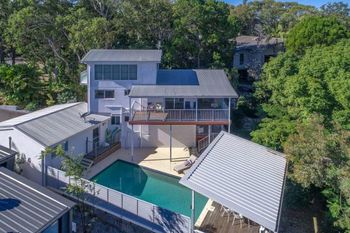 Turramurra House - Accommodation Rockhampton 4