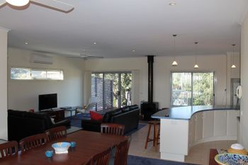 Redrocks Retreat - Accommodation Rockhampton 3