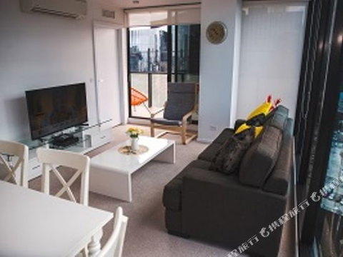 WaterFront Apartment - Accommodation Rockhampton 2
