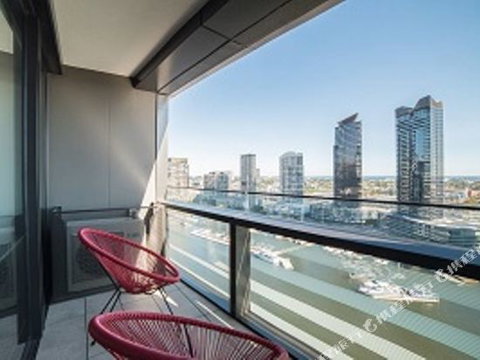 WaterFront Apartment - Accommodation Rockhampton 1
