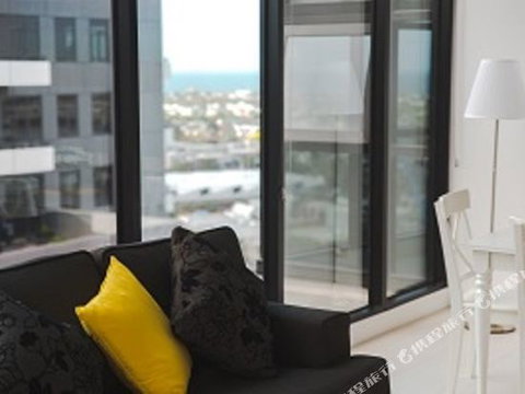 WaterFront Apartment - Accommodation Rockhampton 4