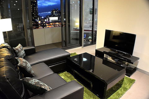 Royal Stays Apartments Southbank - Accommodation Rockhampton 4