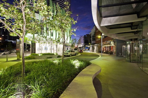 Oracle Resort - Holidays Gold Coast - Accommodation Rockhampton 5