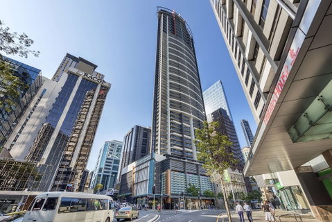 Oaks Aurora Tower - Accommodation Rockhampton 3