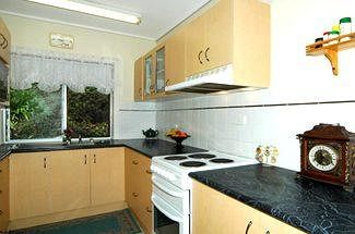 Ambience Holiday Apartments - Accommodation Rockhampton 4