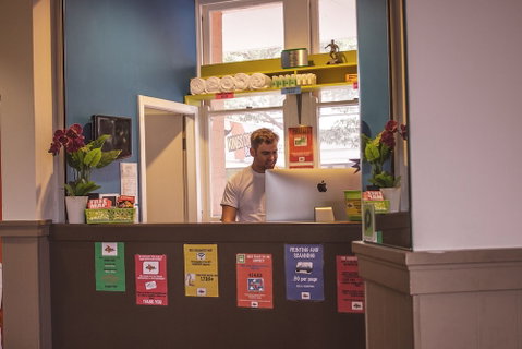 Mad Monkey Backpackers Bayswater - Accommodation Rockhampton 3