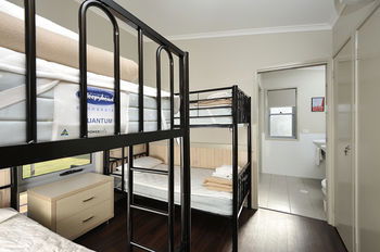 Lakeside Holiday Park - Accommodation Rockhampton 6