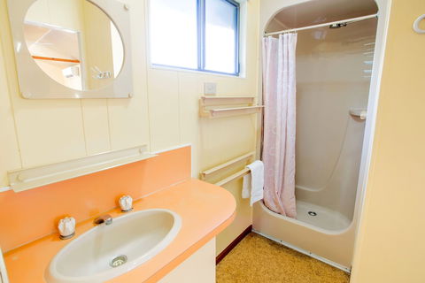 Tasman Holiday Parks - Hervey Bay - Accommodation Rockhampton 5