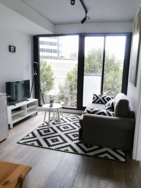 Carlson CBD Apartments - Accommodation Rockhampton 3