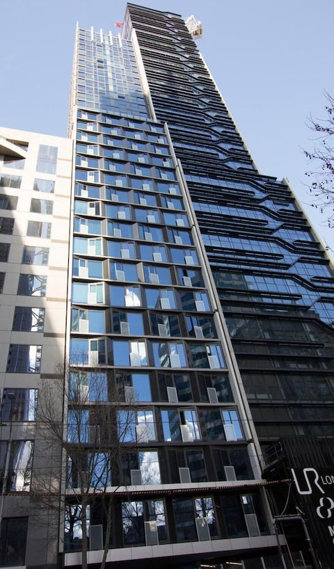 Carlson CBD Apartments - Accommodation Rockhampton 0