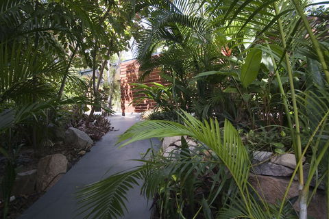 Serenity On Magnetic - Accommodation Rockhampton 0