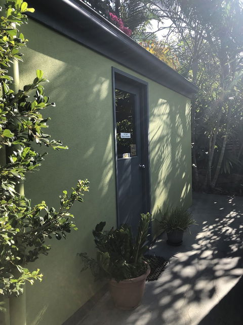 Serenity On Magnetic - Accommodation Rockhampton 4