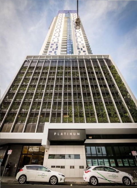 Southbank Platinum Tower Apartment - Accommodation Rockhampton 0
