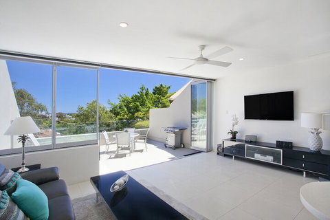 No 1 In Hastings Street - Accommodation Rockhampton 3