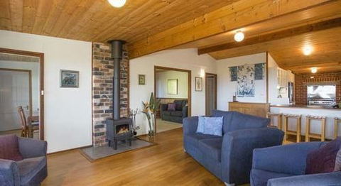 Interludes At Bawley - Accommodation Rockhampton 6