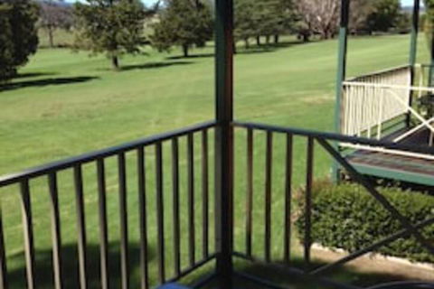 Tenterfield Golf Club Fairways Lodge - Accommodation Rockhampton 1