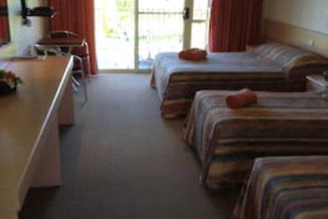 Tenterfield Golf Club Fairways Lodge - Accommodation Rockhampton 4