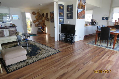 Beach Front The Wedge - Adults Only - Accommodation Rockhampton 7