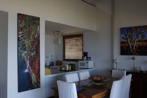 Beach Front The Wedge - Adults Only - Accommodation Rockhampton 2